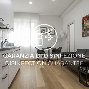 https://italianway-apartments-segrino.it-lombardy.com