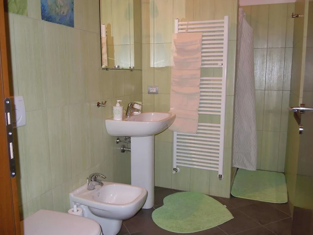 B&B Il Bosco Delle Fate Corniglia Bed & Breakfast Corniglio